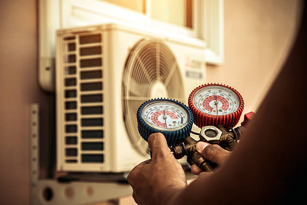 Professional Hvac Installation technician working in Rushsylvania, OH